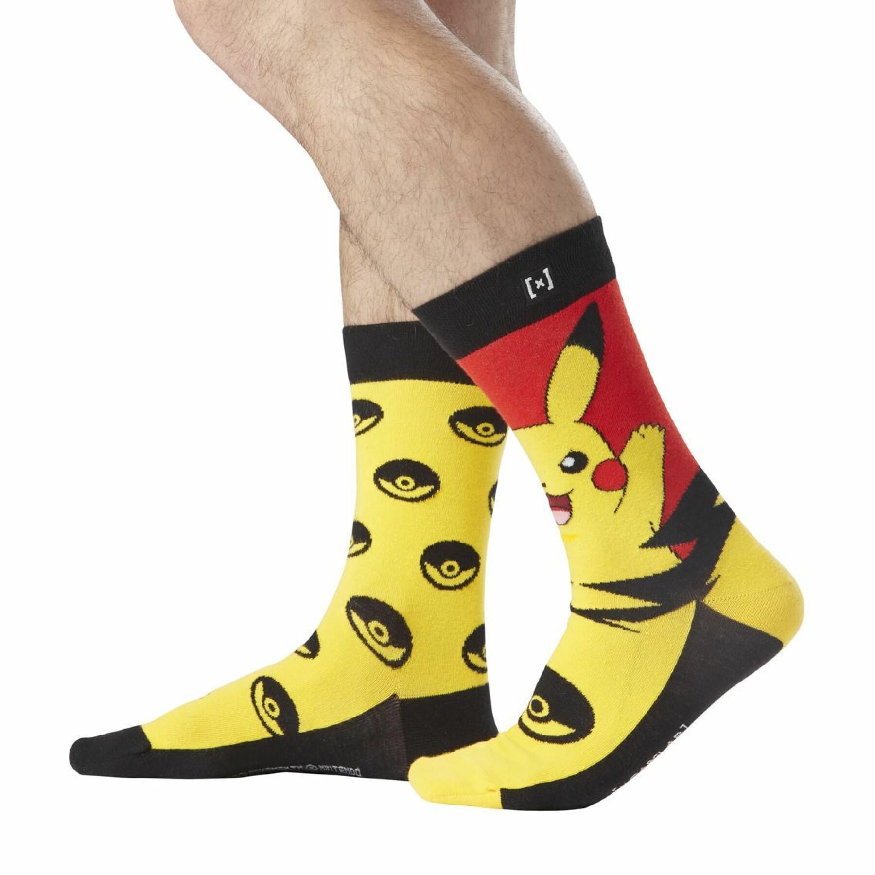 Par de meias Capslab Pokémon Pikachu