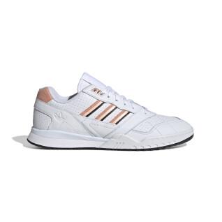 Sneakers adidas A.R. Trainer