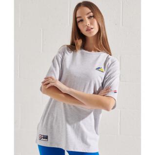Camiseta bordada feminina Superdry Mountain Sport