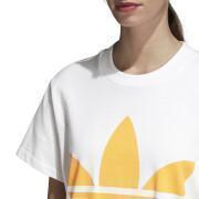 Camiseta feminina adidas Oversize Trefoil