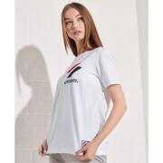 Camiseta feminina de veludo chenille e algodão orgânico Superdry Sportstyle